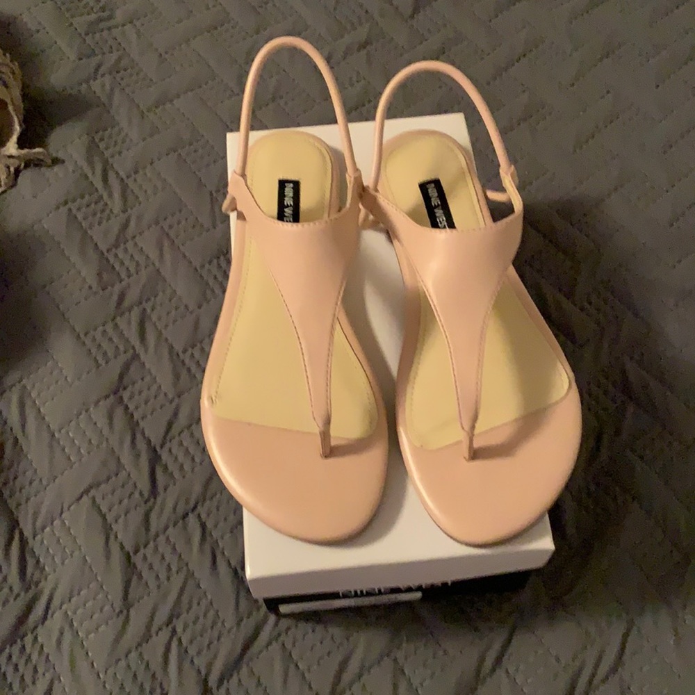 Beige/light pink Nine West sandals